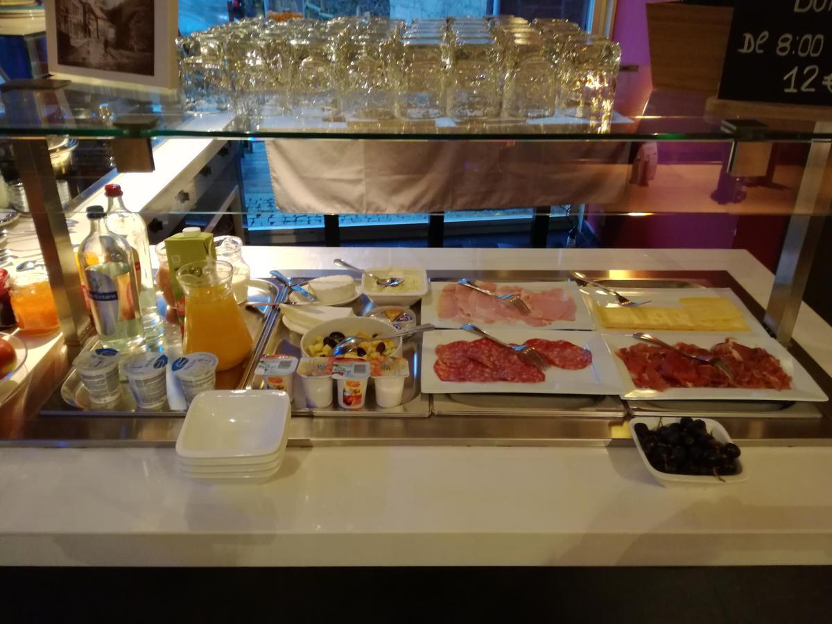 Hotel La Caleche Дюрбюи Экстерьер фото